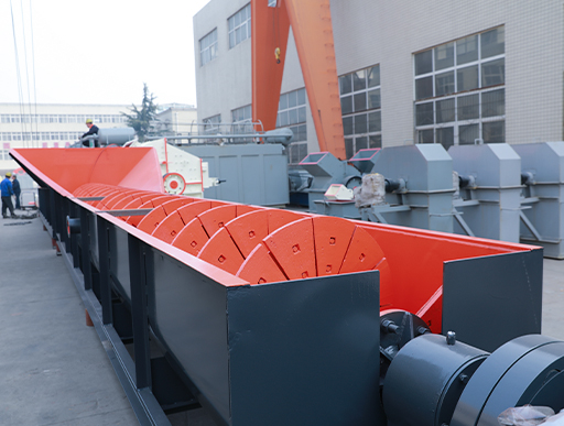 反擊高產(chǎn)制砂機