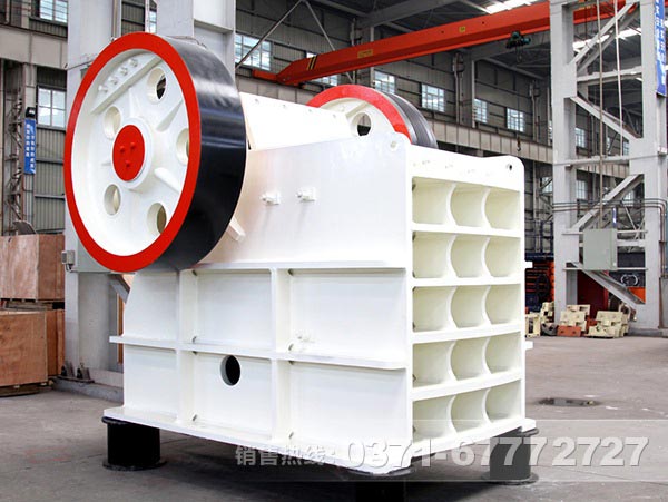 河南石頭粉碎機(jī)廠家多的好處？