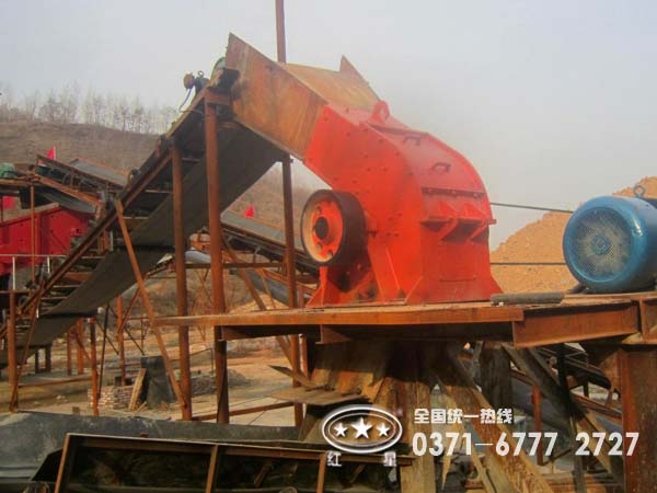 錘式細(xì)碎破碎機(jī)
