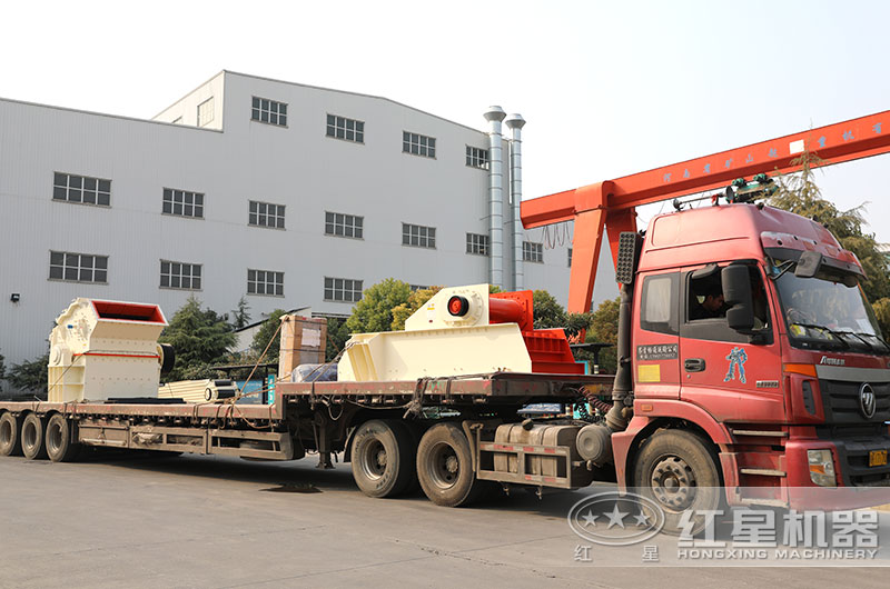 箱破1414型碎石機發(fā)貨中