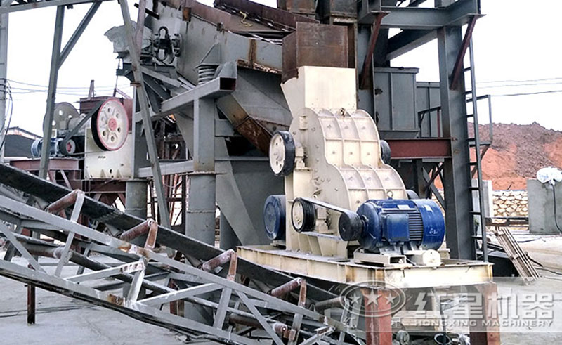 磚廠雙級粉碎機工作現(xiàn)場圖片 磚廠雙級粉碎機工作現(xiàn)場圖片