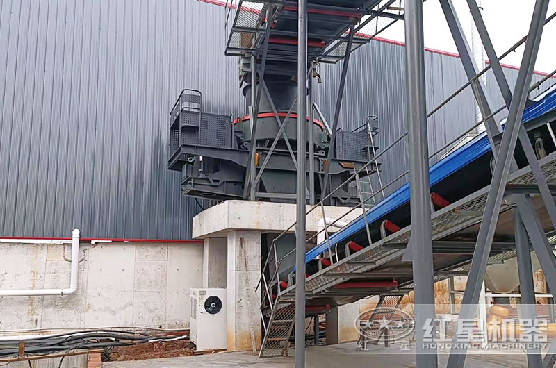 河北客戶石頭制砂機(jī)工作現(xiàn)場 河北客戶石頭制砂機(jī)工作現(xiàn)場