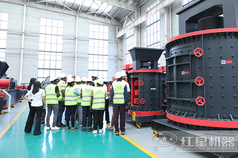 客戶來廠考察設(shè)備 客戶來廠考察設(shè)備