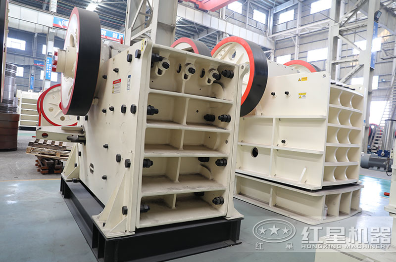 粗碎破碎機(jī)圖片 粗碎破碎機(jī)圖片