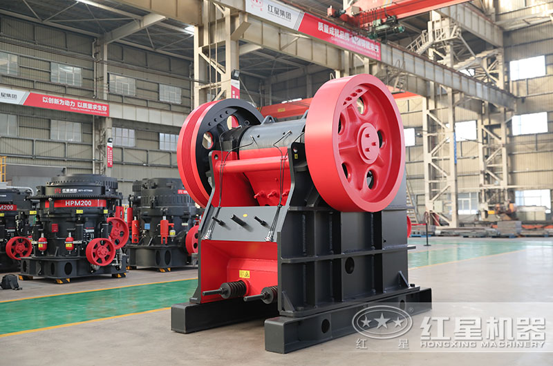 顎式巖石破碎機圖片 顎式巖石破碎機圖片