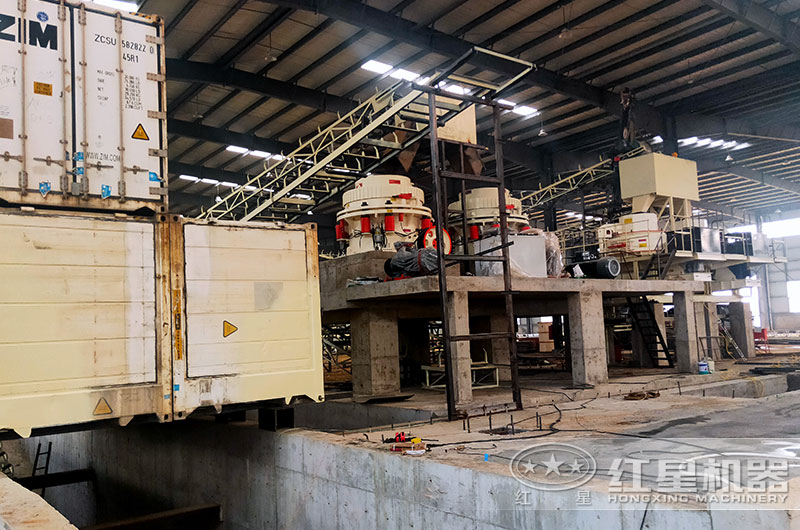 山東客戶河卵石制砂現(xiàn)場(chǎng)實(shí)拍圖 山東客戶河卵石制砂現(xiàn)場(chǎng)實(shí)拍圖