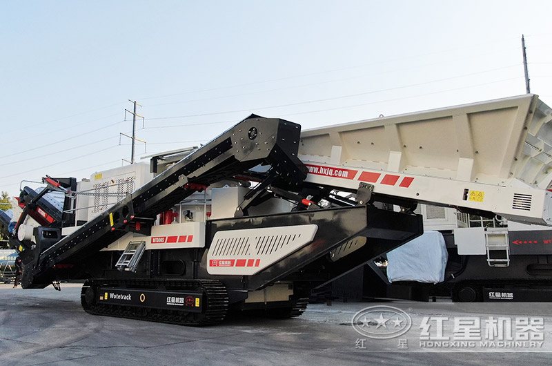 履帶式移動(dòng)破碎機(jī)圖片 履帶式移動(dòng)破碎機(jī)圖片