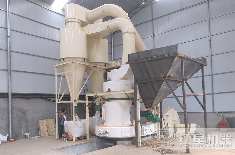 雷蒙磨生產石灰現(xiàn)場圖片 雷蒙磨生產石灰現(xiàn)場圖片