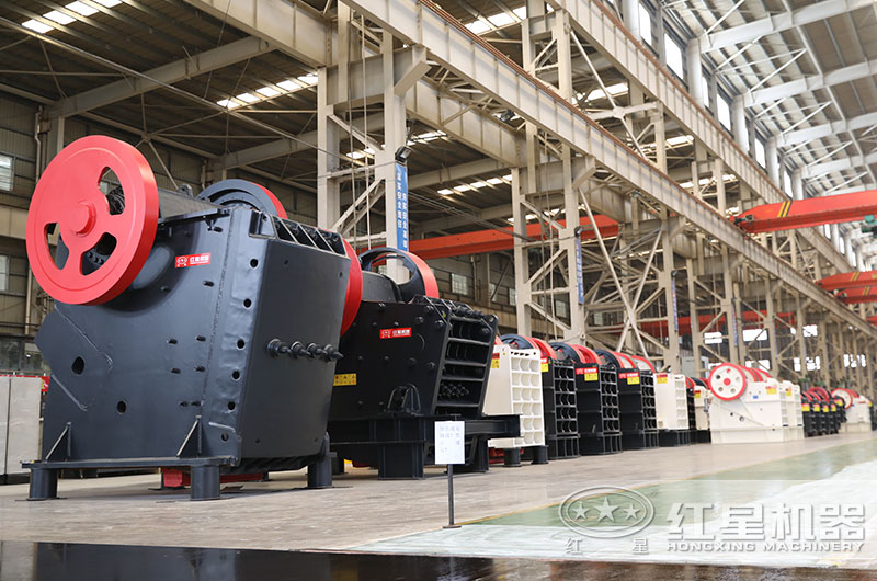 不同型號規(guī)格下的鄂式破碎機 不同型號規(guī)格下的鄂式破碎機