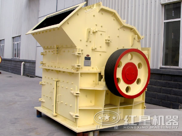 PXJ800×600型石灰石高產(chǎn)細(xì)碎機(jī)_小功率，大能力，值得一看