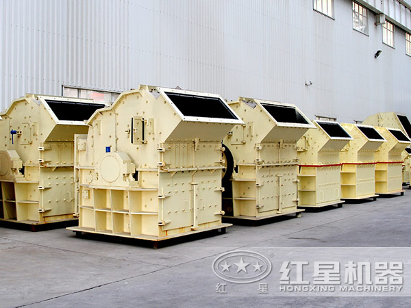 不同型號的細(xì)碎機(jī)