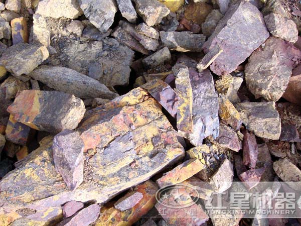 鐵礦石顎式破碎機(jī)哪家好，大概價(jià)格多少