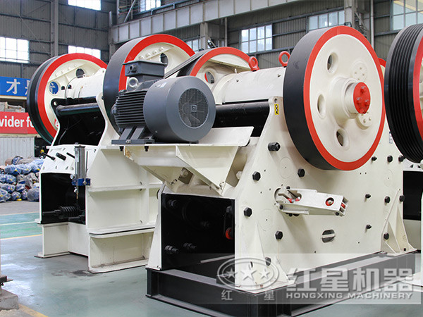購機(jī)指南：什么樣的石頭顎式碎石機(jī)才是高質(zhì)量的？