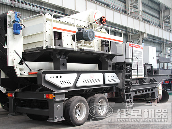 日出400立方的移動碎石碾沙機(jī)，流動破碎得心應(yīng)手