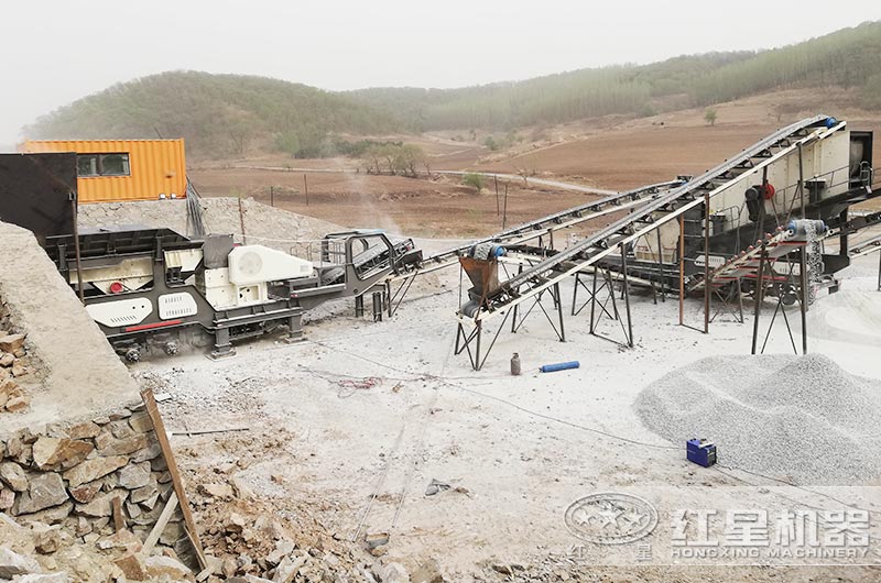 時產(chǎn)15、20、30噸的小型移動碎石機(jī)可行嗎？