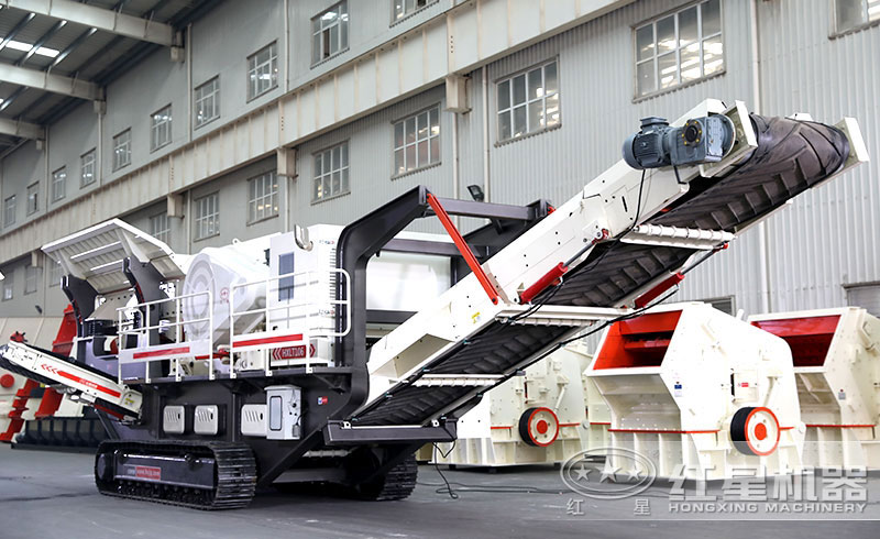 履帶式移動破碎石頭機(jī)價格是多少，如何配置生產(chǎn)線