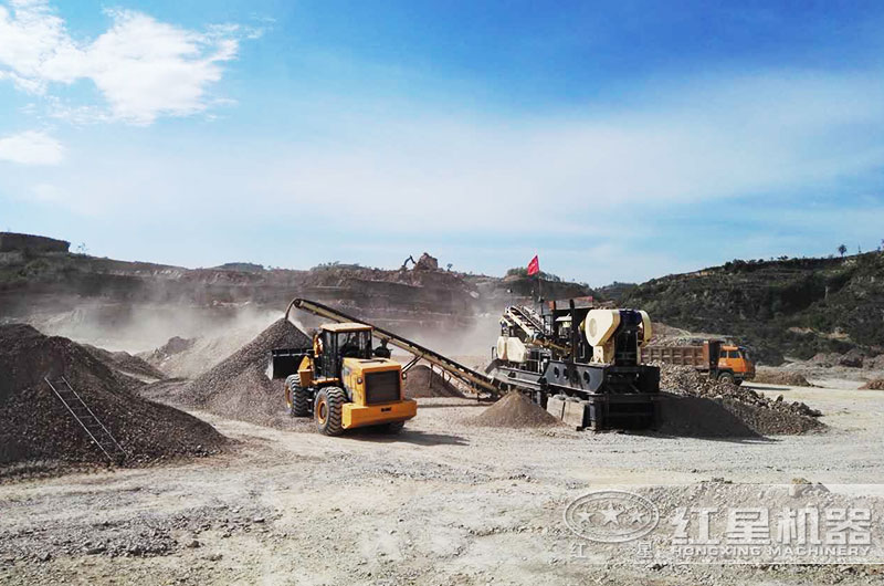 移動制砂機作業(yè)現(xiàn)場