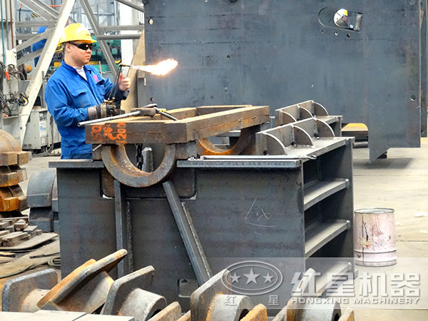 設(shè)備生產(chǎn)車(chē)間