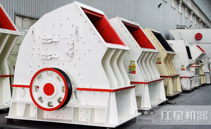 錘式破碎機(jī)廠家，現(xiàn)貨供應(yīng)