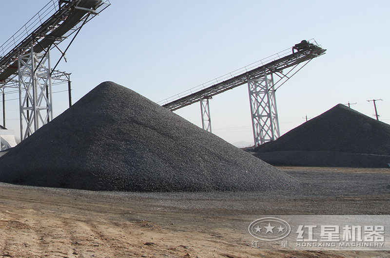 環(huán)保對生產(chǎn)機(jī)制砂的設(shè)備有什么要求，有沒有無塵生產(chǎn)現(xiàn)場