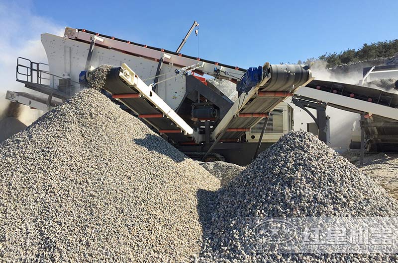 履帶移動式石料碎石機(jī)一天能碎多少石子?如何配置比較省錢