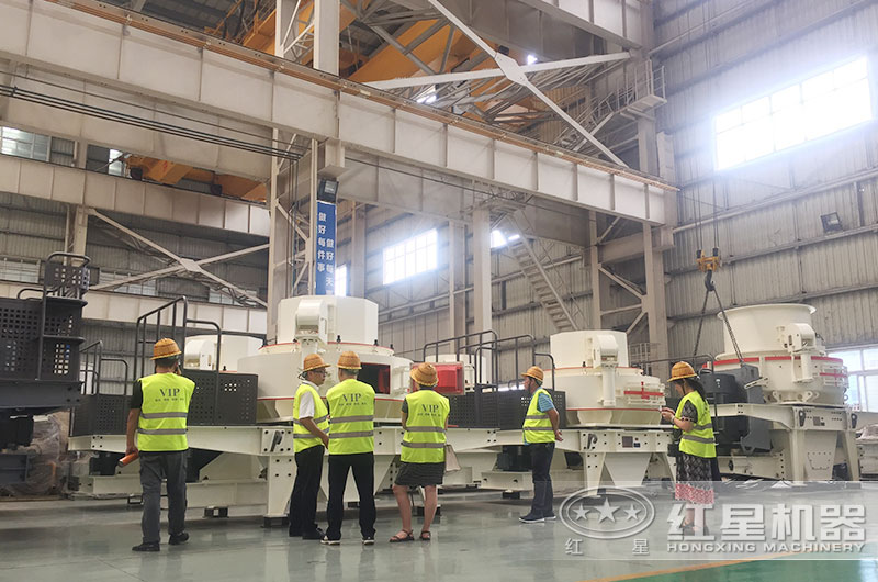 山西多個用戶來廠參觀考察打砂機(jī)