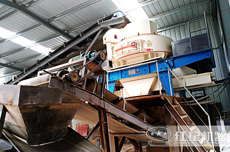 VSI制沙機室內(nèi)環(huán)保無塵生產(chǎn)現(xiàn)場