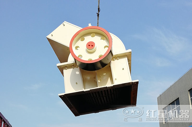 生產24石子的小錘破裝車發(fā)貨