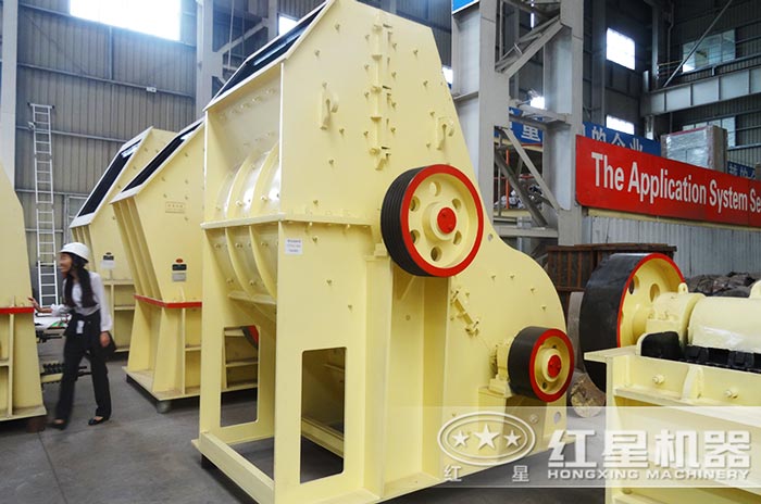 煤矸石磚廠用什么粉碎機(jī)好？推薦雙級(jí)粉碎機(jī)，無(wú)篩底，效率更高