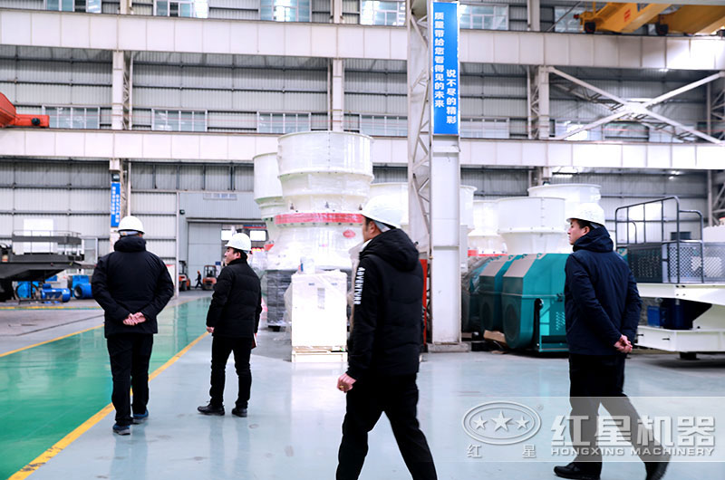 反擊破與圓錐破有什么區(qū)別，制砂用反擊破好還是圓錐破好？