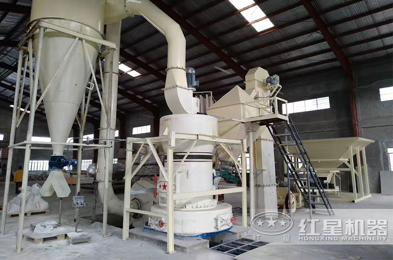 有沒有磨粉機(jī)現(xiàn)場工作視頻？多少錢一臺(tái)？