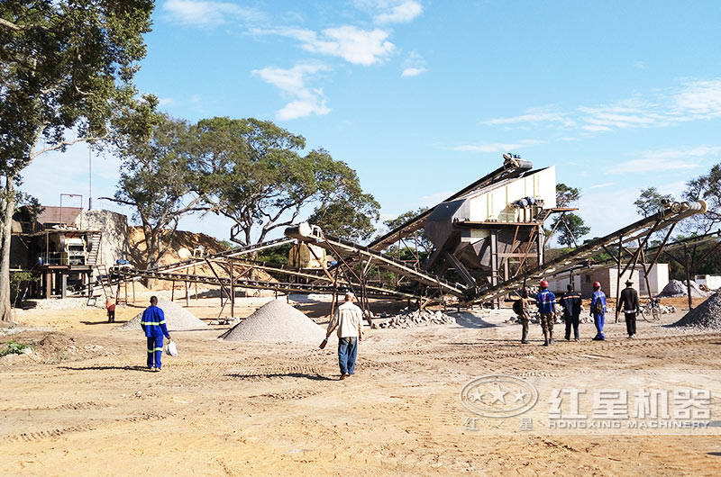 處理花崗巖邊角料用哪種破碎設(shè)備？有沒有生產(chǎn)視頻？