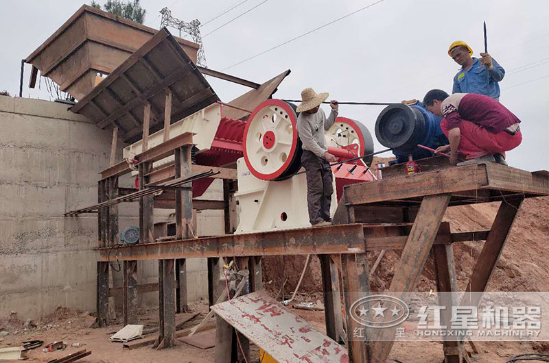 顎式破碎機(jī)可以用于細(xì)碎嗎?出料粒度怎么調(diào)節(jié)？