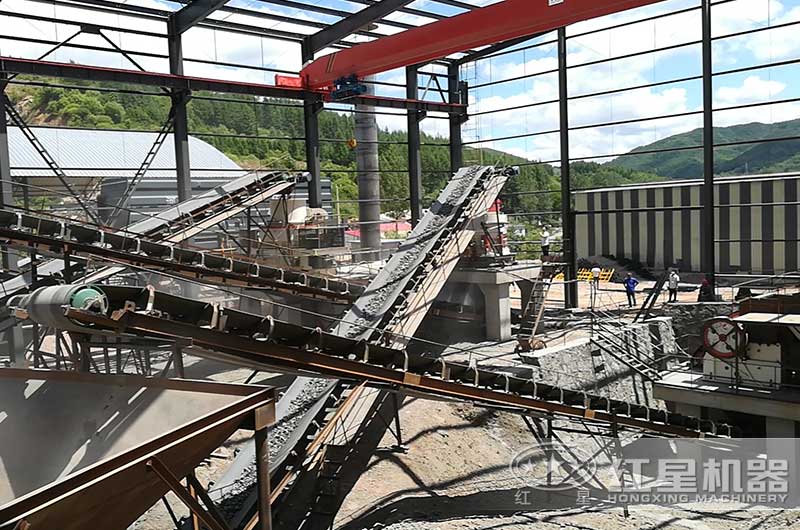 碎石價格多少錢一方？中碎碎石機一天能碎多少噸？多少錢一臺？