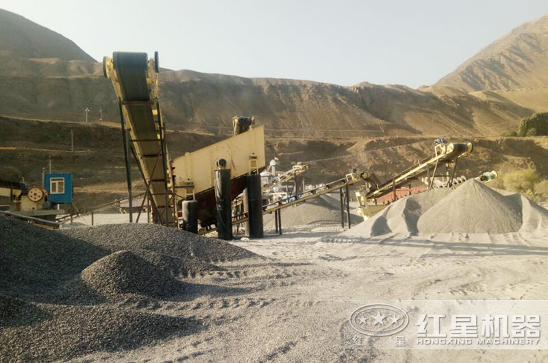 礦用破碎機有多少種，這里有各種破碎機圖片實拍