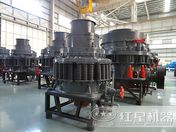 中、細(xì)碎彈簧型圓錐破碎機(jī)全面解析