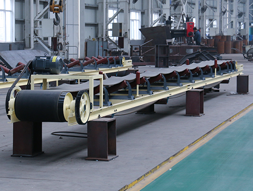 顎式移動(dòng)破碎機(jī)